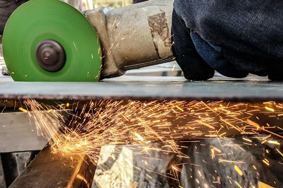 How to Prevent Overheating in Vibratory Bowl Feeders