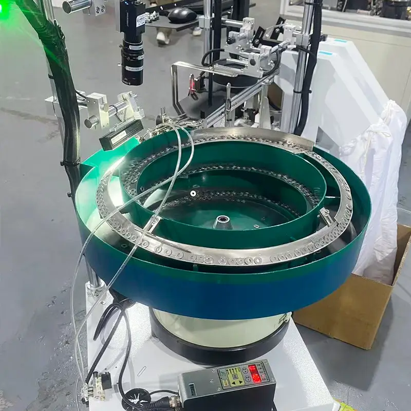 Advantages of Using Vibratory Feeders in Manufacturing