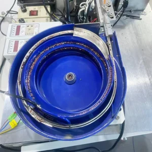 Automatic Connector Vibratory Bowl Feeder for Assembly2
